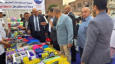 بمشاركة قيادات ونواب الجيزة.. «مستقبل وطن» يفتتح معرض «أهلًا مدارس» بالبدرشين وسط إقبال شعبي واسع بمشاركة قيادات ونواب الجيزة.. «مستقبل وطن» يفتتح معرض «أهلًا مدارس» بالبدرشين وسط إقبال شعبي واسع