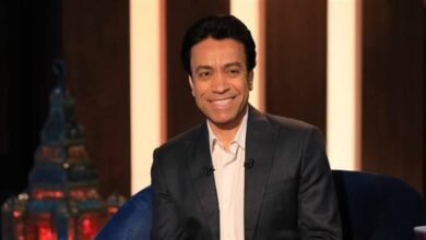 نقل الفنان سامح حسين إلى الرعاية المركزة بعد تعرضه لوعكة صحية نقل الفنان سامح حسين إلى الرعاية المركزة بعد تعرضه لوعكة صحية